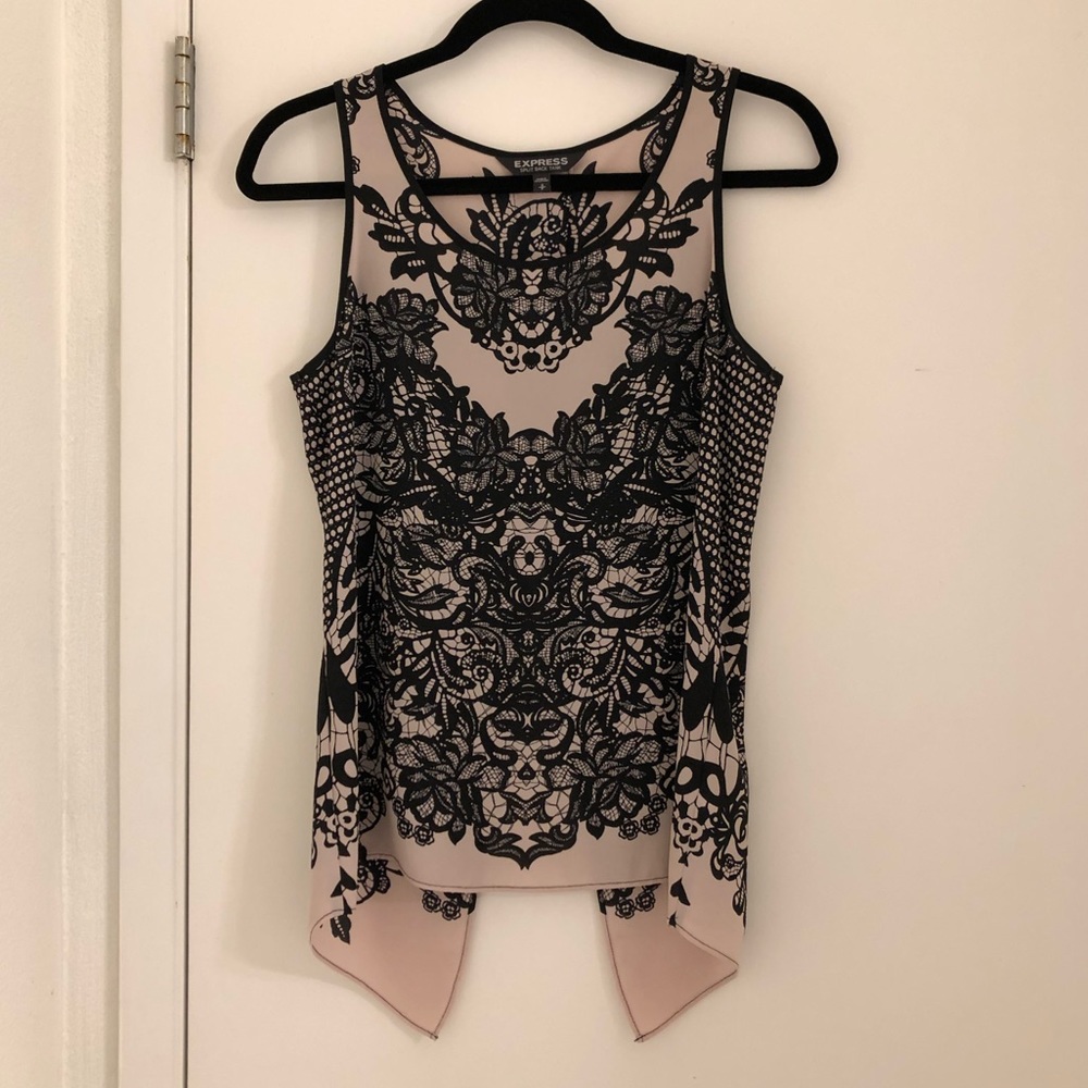 Express Split Back Tank Size Small